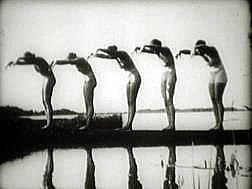 ドイツ第三帝国プロパガンダ映像の真実 / Eternal Beauty? The Story of the Third Reich through  Its Own Propaganda - 日本外語協会